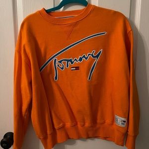 tommy hilfiger crew neck